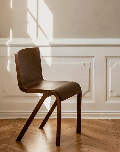 Ready Dining Chair, dark stained oak fra Audo Copenhagen - 2 - Jacobsen Plus