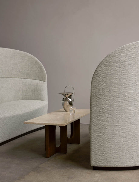 Androgyne Lounge Table, Kunis Breccia / Wood fra Audo Copenhagen - Natural oak - Jacobsen Plus