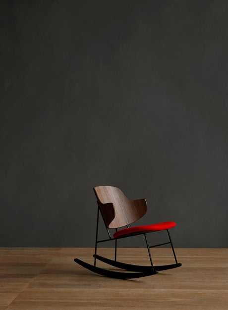 The Penguin Rocking Chair, Polstret fra Audo Copenhagen - Walnut / Re-wool 218 - Jacobsen Plus