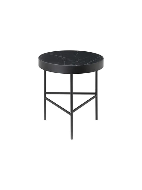 Marble table - medium fra Ferm Living - Sort - Jacobsen Plus