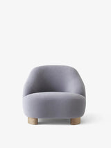 Margas LC1 loungestol fra &Tradition - Gentle 133 / Eg olieret - Jacobsen Plus