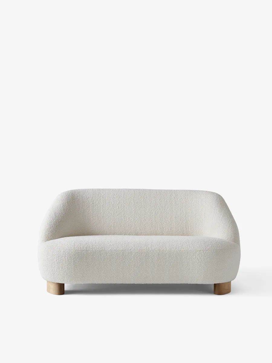 Margas LC3 sofa fra &Tradition - Karakorum 001 / Eg olieret - Jacobsen Plus