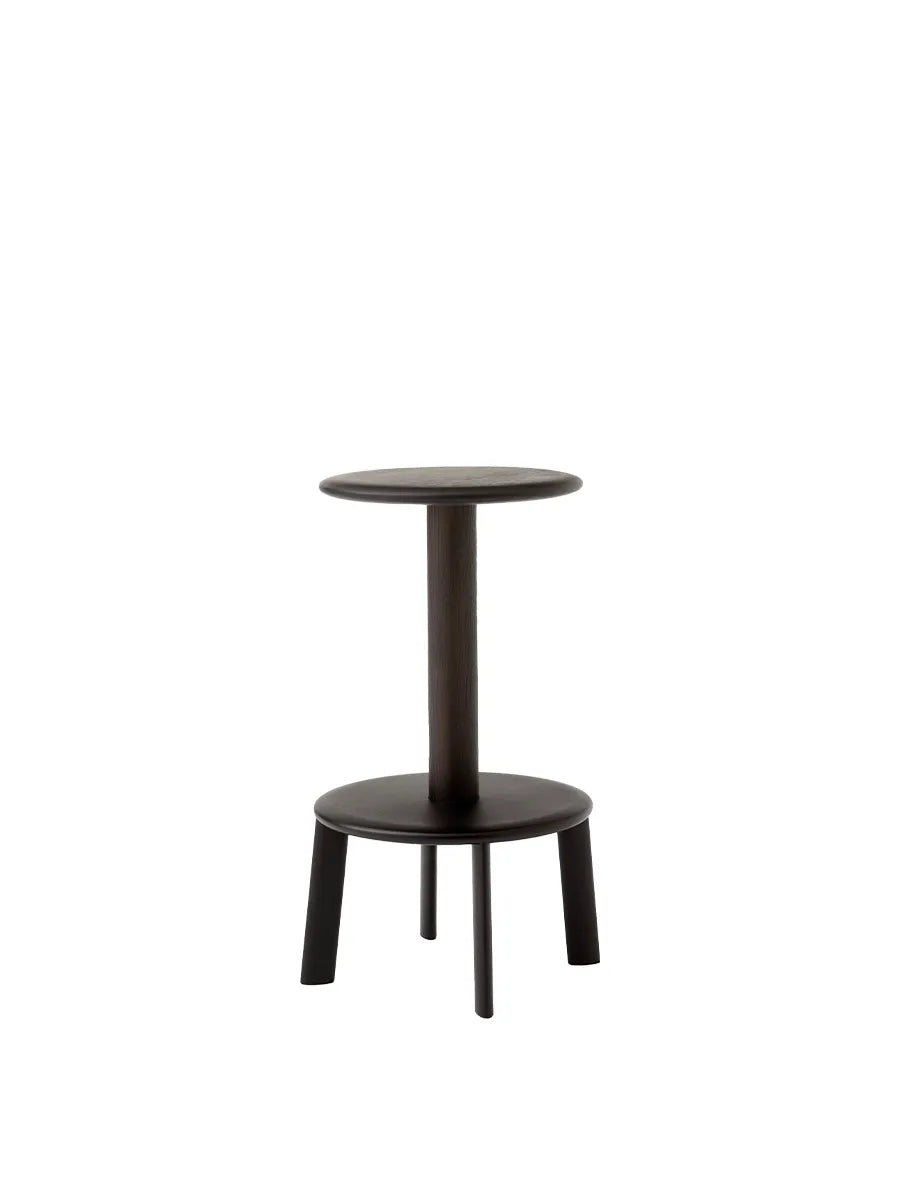 Massif AV39 Counter Stool fra &Tradition - Dark Stained Oak & Warm Black - Jacobsen Plus