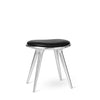 Low Stool, aluminium, sort Ultra læder, 47 cm skammel fra Mater
