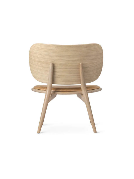 The Lounge Chair, mat lakeret eg med naturfarvet læder fra Mater - 2 - Jacobsen Plus