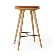 High Stool, olieret egetræ, Nuance Walnut læder, 74 cm, høj barstol fra Mater
