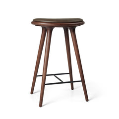 High Stool, brun bøg, Nuance Dark Brown læder, 69 cm, lav barstol fra Mater