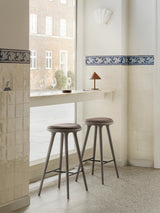 High Stool, grå bøg, Nuance Burned Grey læder, 74 cm, høj barstol fra Mater - 2 - Jacobsen Plus