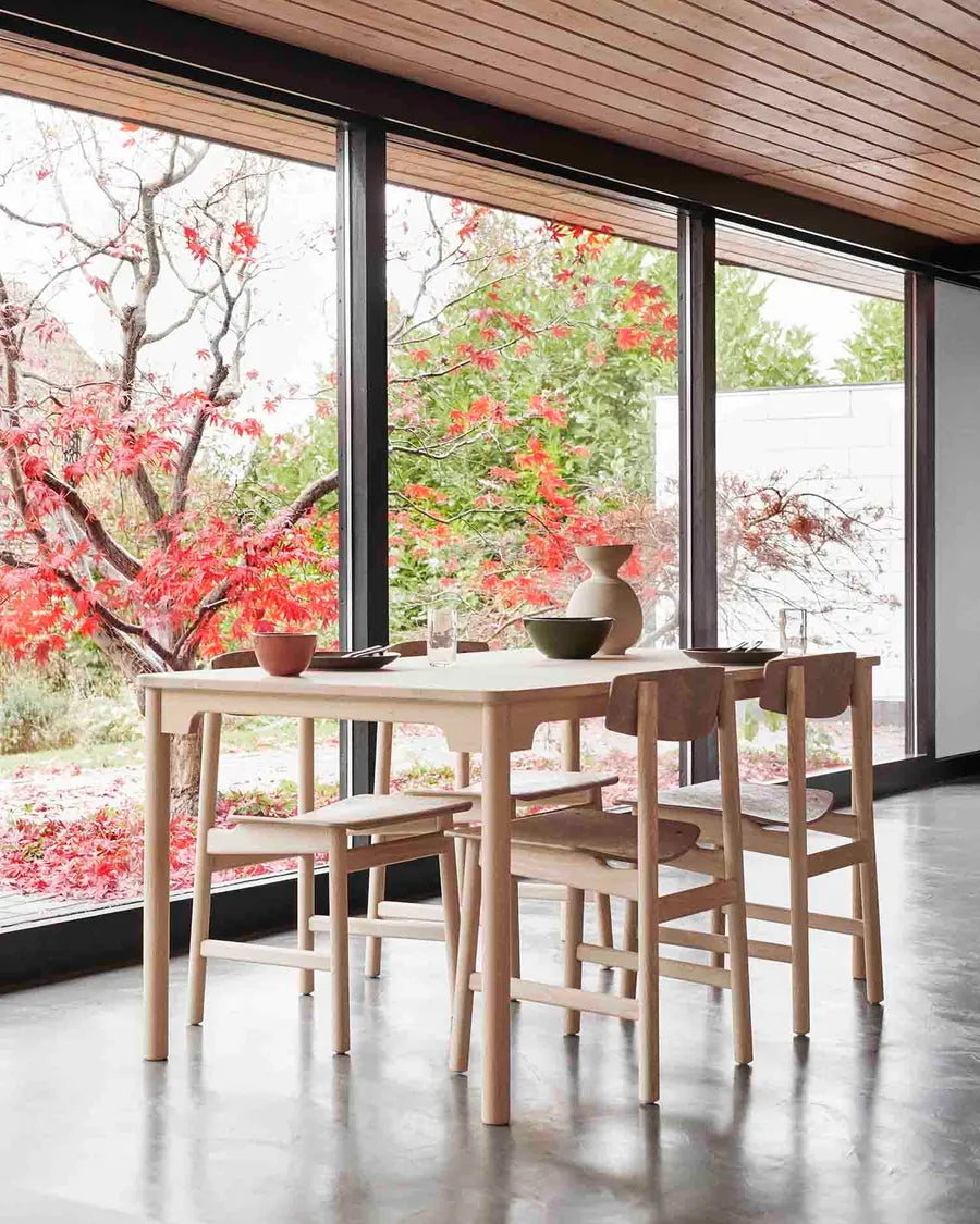 BM3162 Conscious stol, Light fra Mater