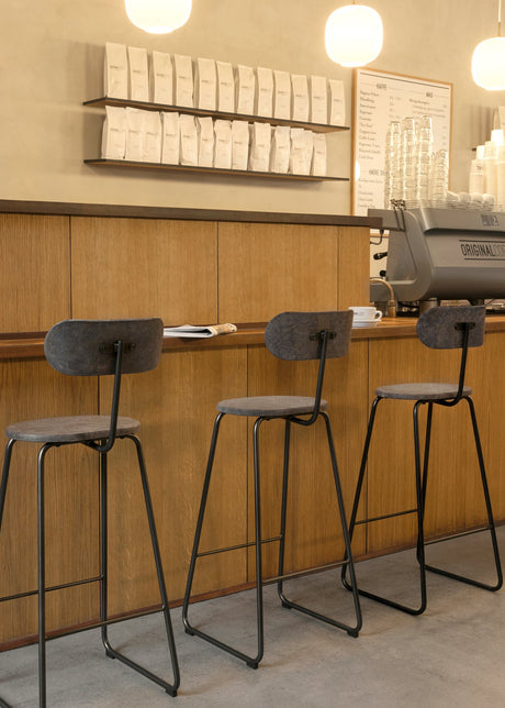 Earth barstol med ryglæn, coffee waste light fra Mater - 2 - Jacobsen Plus