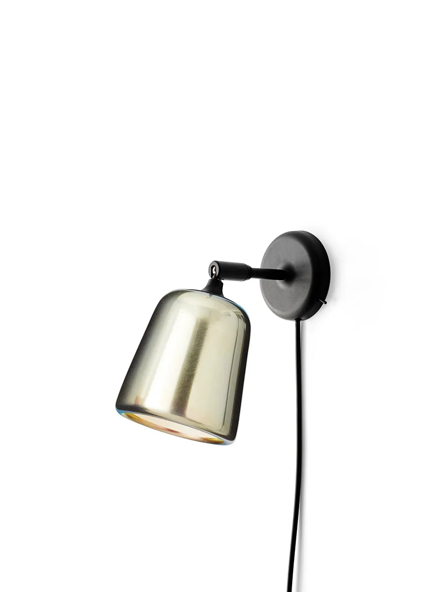 Material væglampe fra New Works