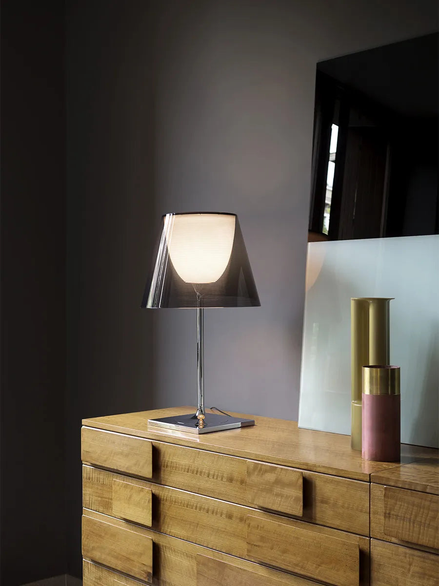 KTribe T1 Bordlampe fra Flos - 2 - Jacobsen Plus