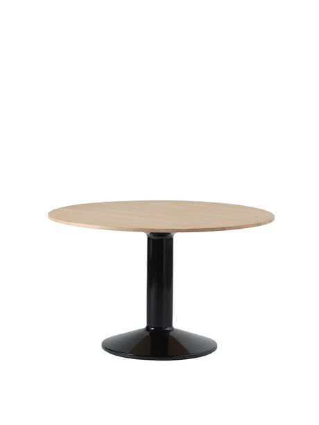 Midst Table Ø 120 cm, oiled oak fra Muuto - Oiled Oak - Black - Jacobsen Plus