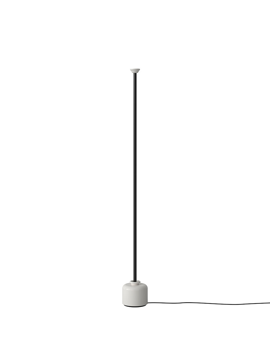 Model 1095 Gulvlampe fra Astep