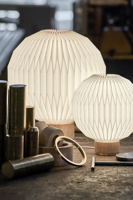 375 Bordlampe fra Le Klint - X-small / Plast (375XSLO) - Jacobsen Plus
