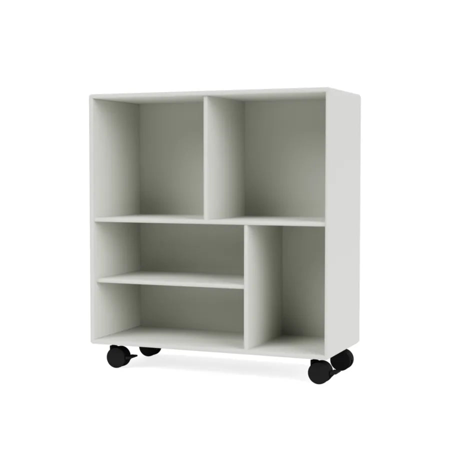 1619 reol inkl. hjul fra Montana