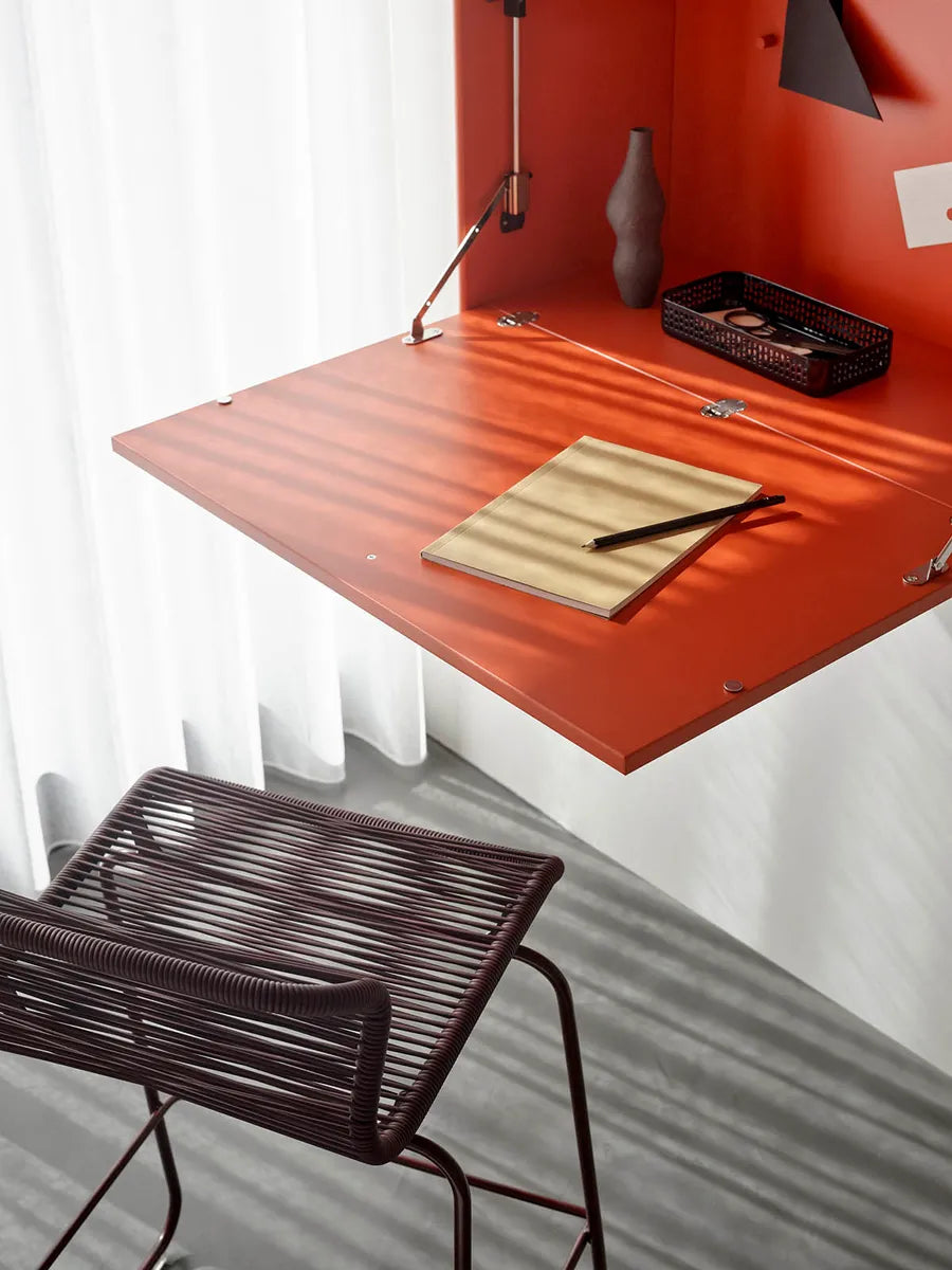 Studio Sekretær Med Opslagstavle fra Montana