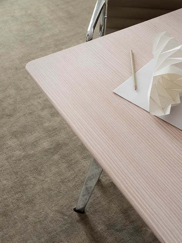 JW2090 bord fra Montana