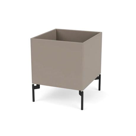 Plantekasse B35,4 cm D38, inkl. ben fra Montana - Truffle / Black - Jacobsen Plus