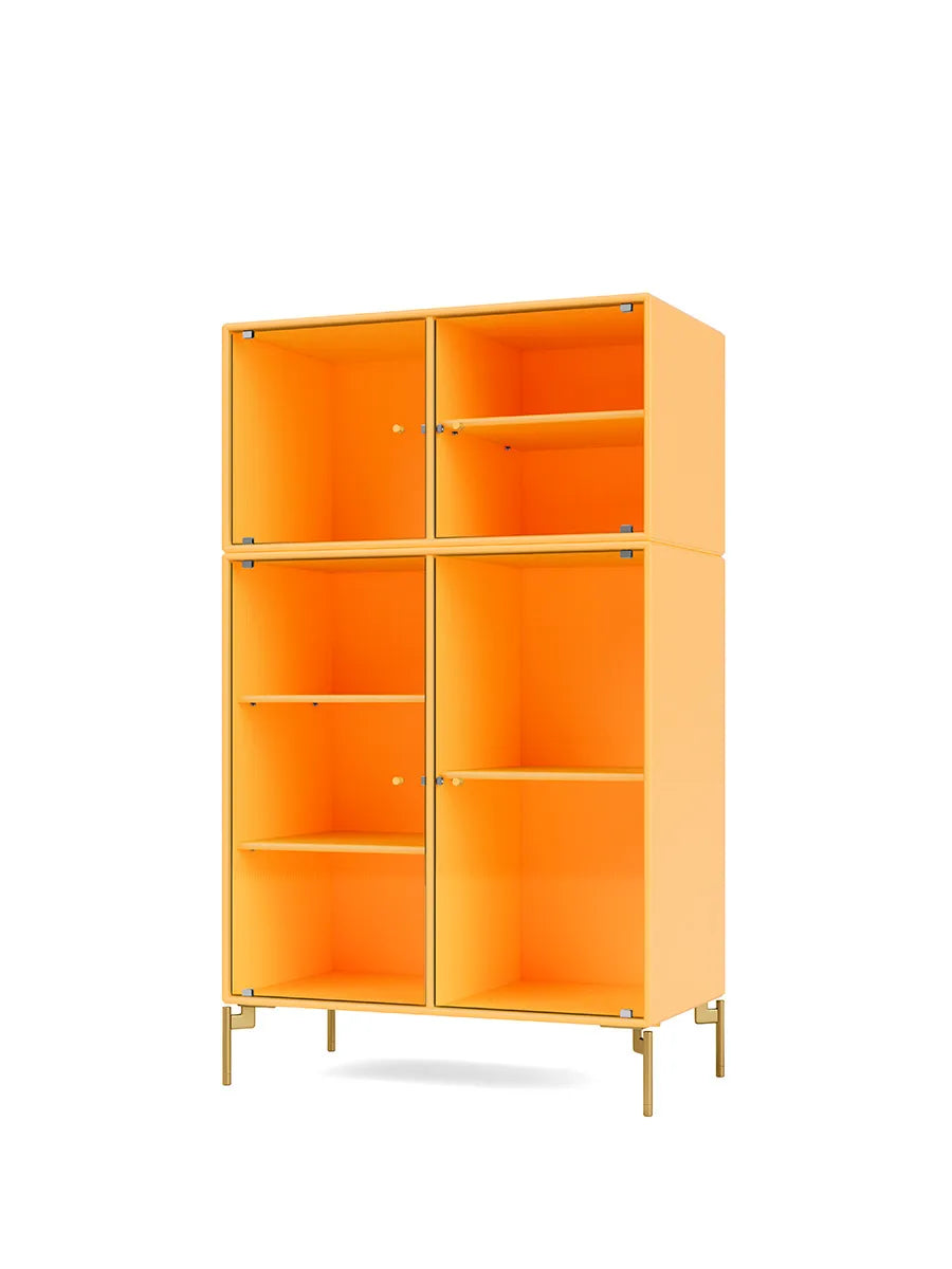 Ripple III Vitrineskab, inkl. ben fra Montana