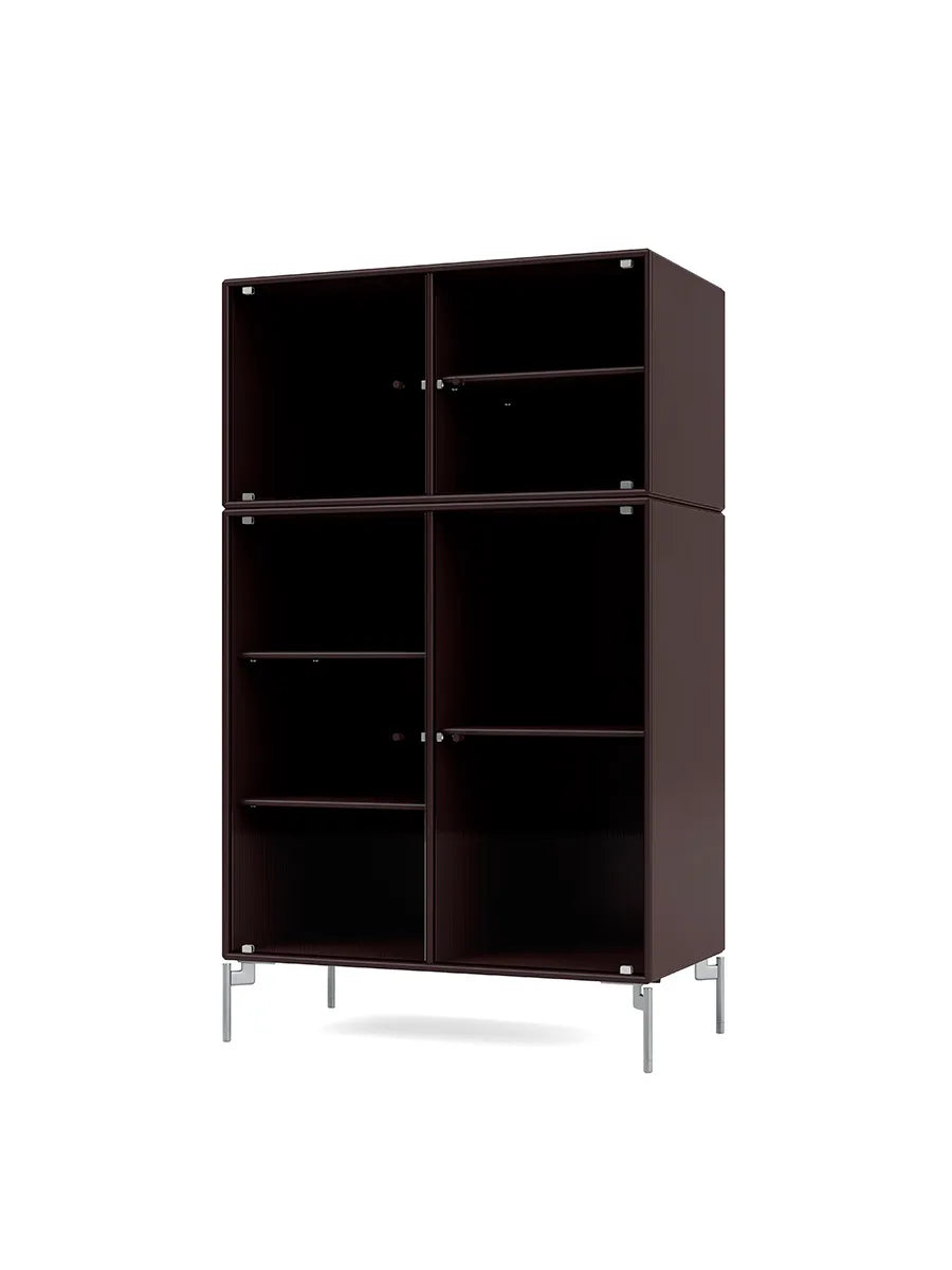 Ripple III Vitrineskab, inkl. ben fra Montana