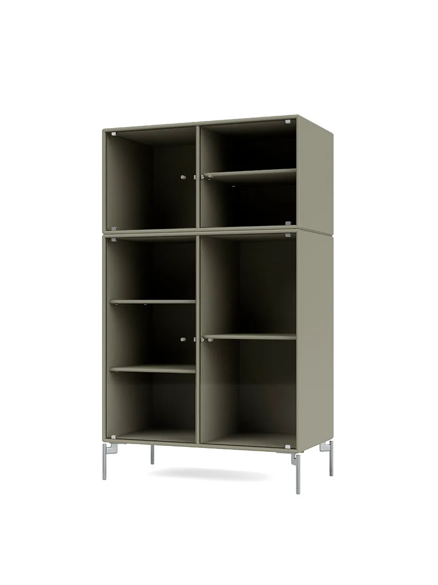 Ripple III Vitrineskab, inkl. ben fra Montana