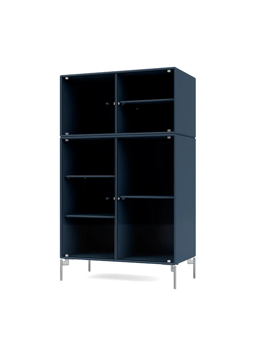 Ripple III Vitrineskab, inkl. ben fra Montana