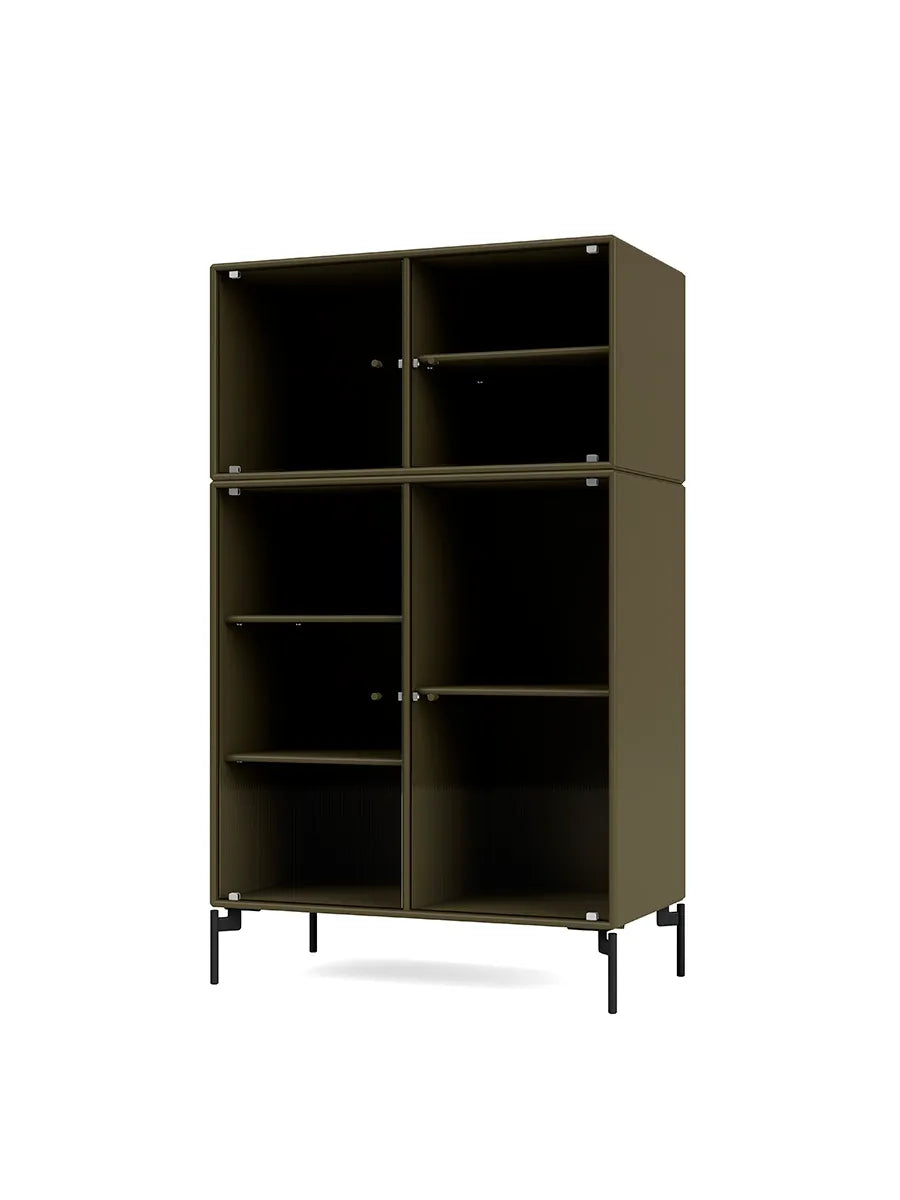 Ripple III Vitrineskab, inkl. ben fra Montana