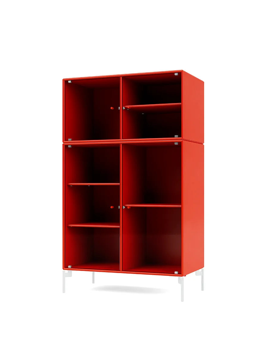 Ripple III Vitrineskab, inkl. ben fra Montana