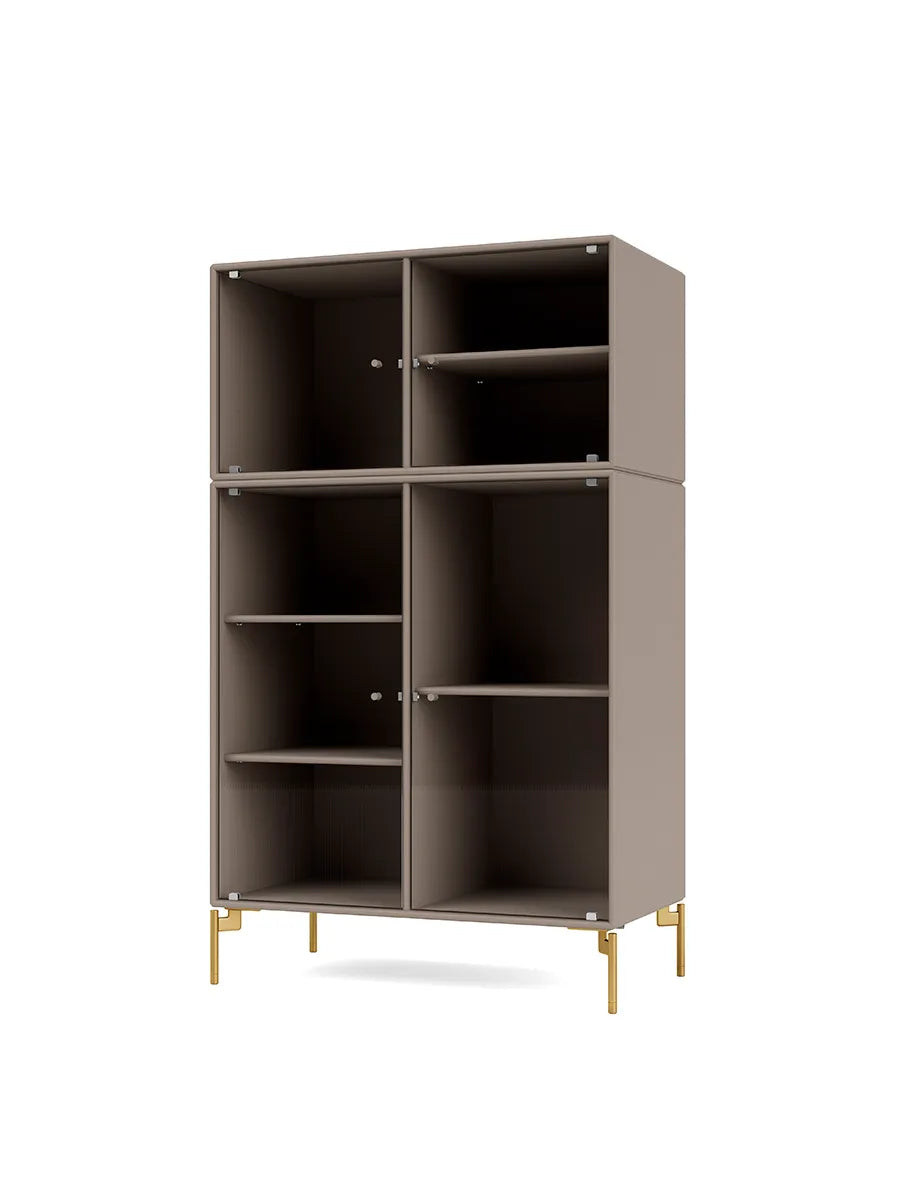 Ripple III Vitrineskab, inkl. ben fra Montana