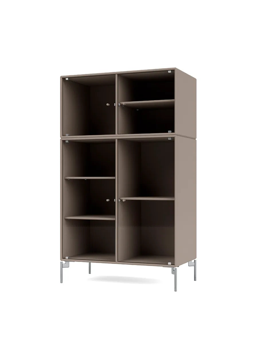 Ripple III Vitrineskab, inkl. ben fra Montana