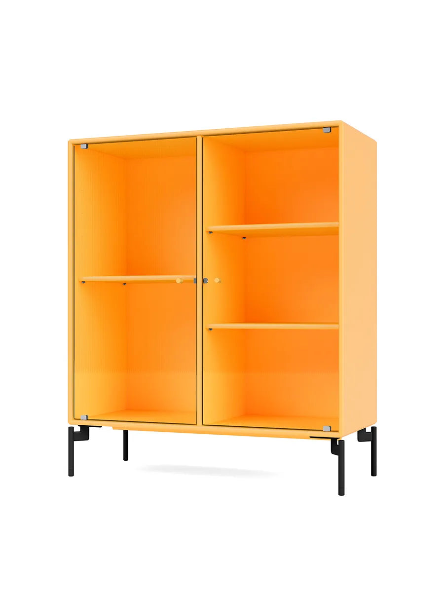 Ripple II Vitrineskab, inkl. ben fra Montana