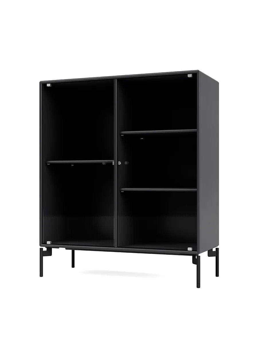 Ripple II Vitrineskab, inkl. ben fra Montana