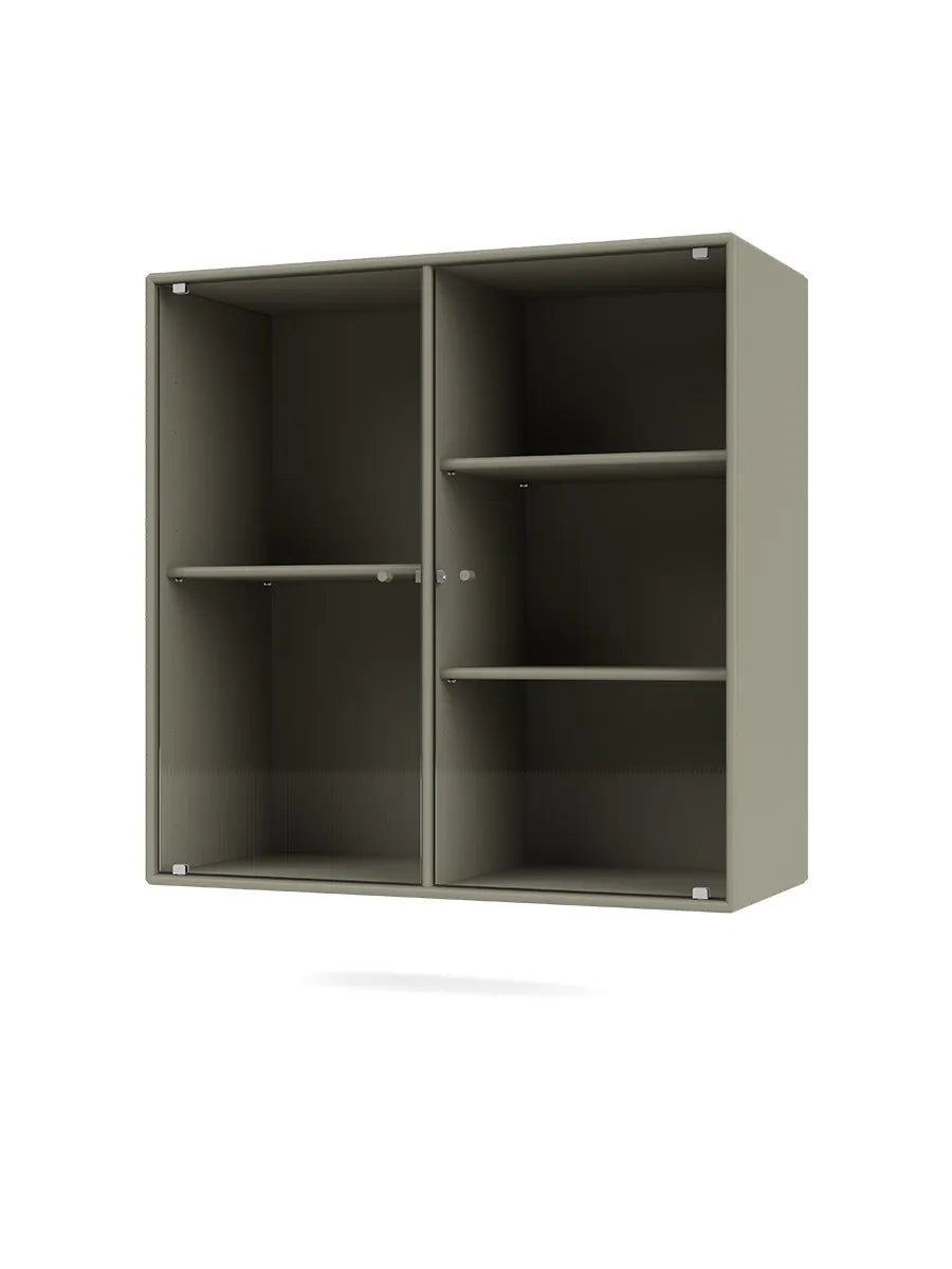 Ripple II Vitrineskab, inkl. ophæng fra Montana