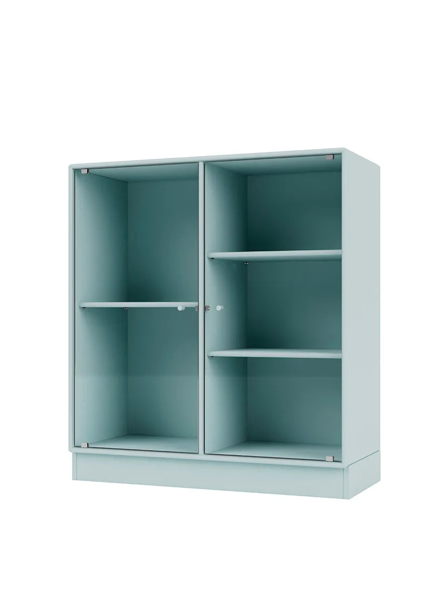 Ripple II Vitrineskab, inkl. sokkel fra Montana