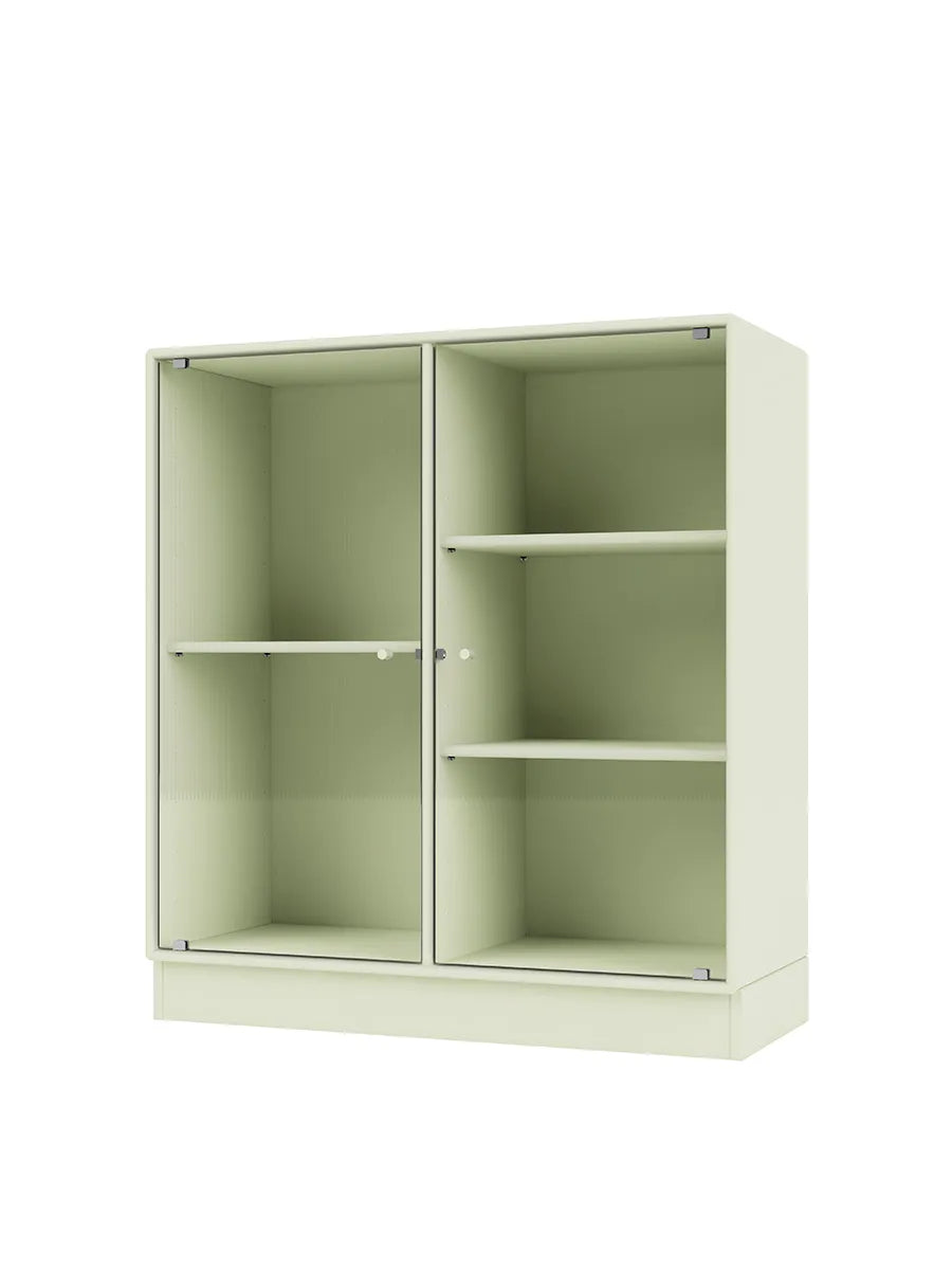 Ripple II Vitrineskab, inkl. sokkel fra Montana