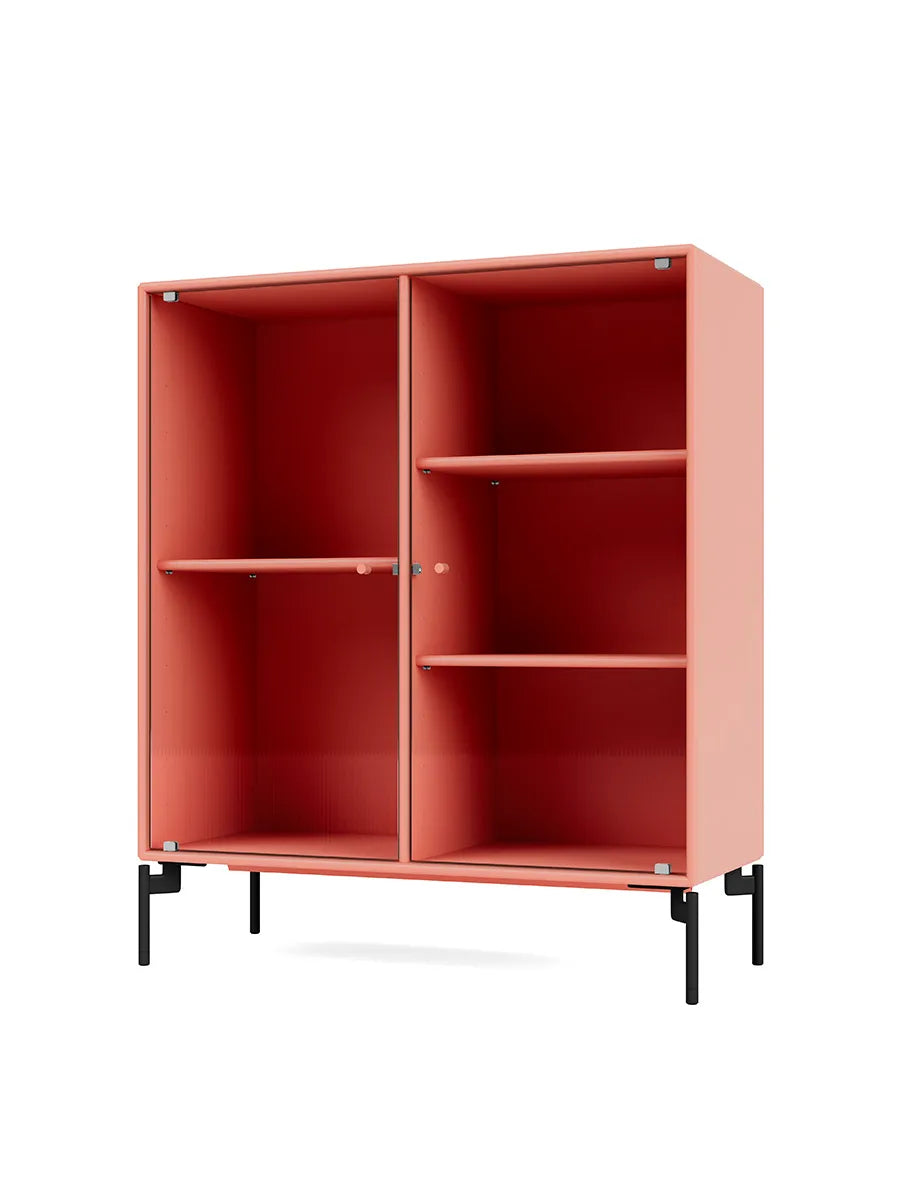 Ripple II Vitrineskab, inkl. ben fra Montana