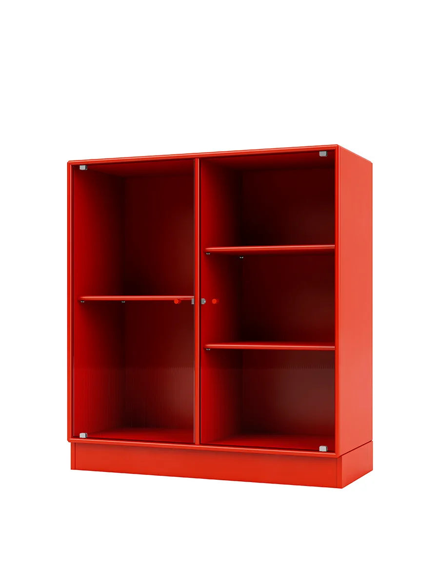 Ripple II Vitrineskab, inkl. sokkel fra Montana