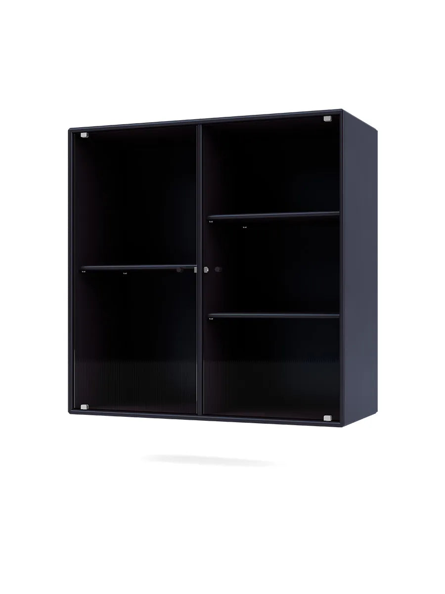 Ripple II Vitrineskab, inkl. ophæng fra Montana