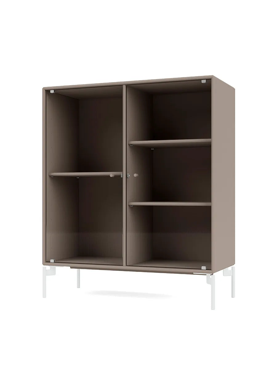 Ripple II Vitrineskab, inkl. ben fra Montana