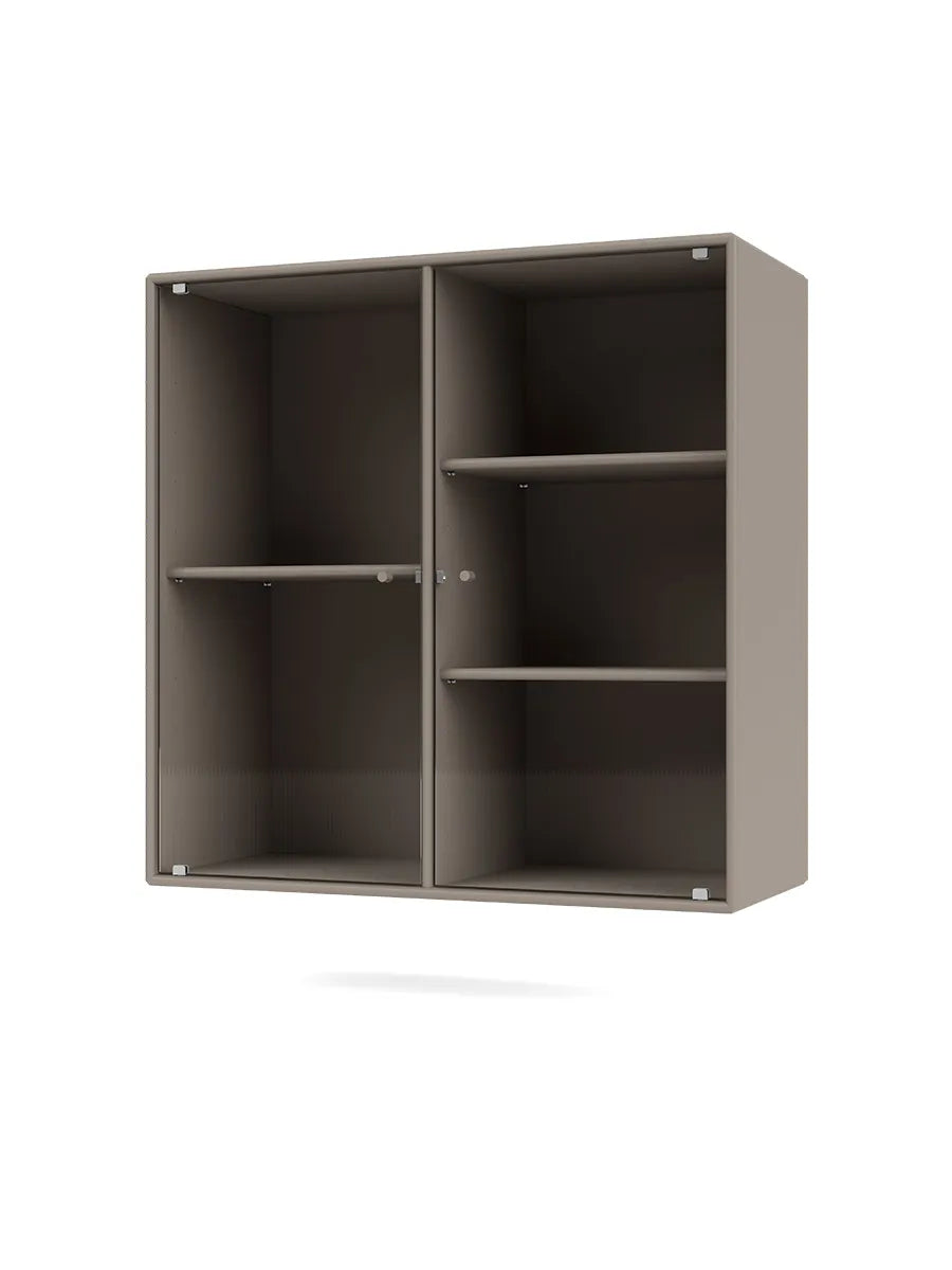 Ripple II Vitrineskab, inkl. ophæng fra Montana