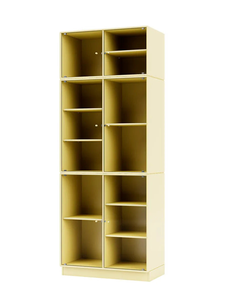 Ripple IV Vitrineskab, inkl. sokkel fra Montana