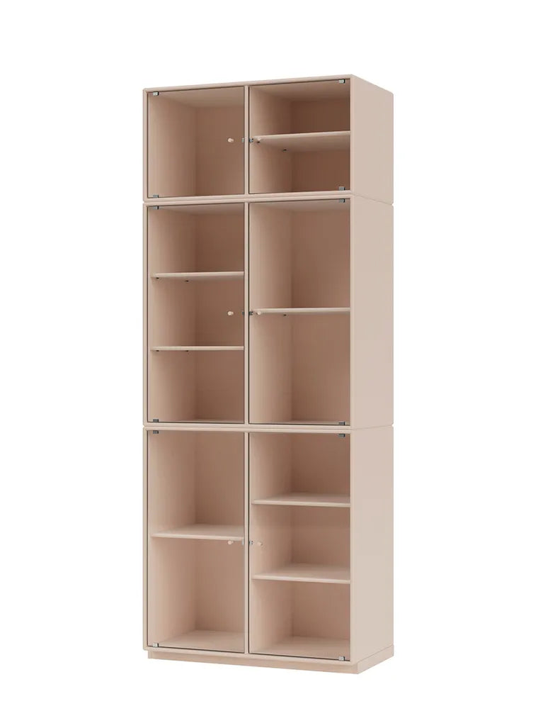 Ripple IV Vitrineskab, inkl. sokkel fra Montana