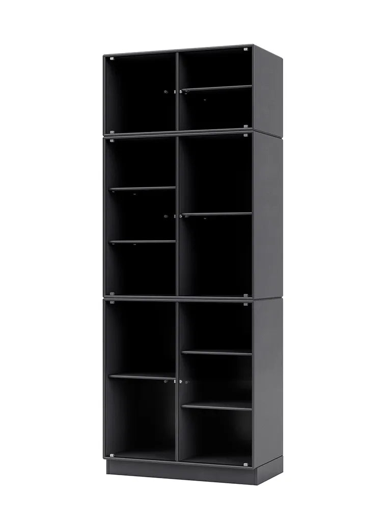 Ripple IV Vitrineskab, inkl. sokkel fra Montana