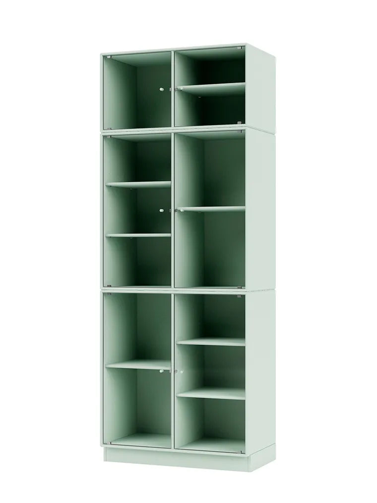 Ripple IV Vitrineskab, inkl. sokkel fra Montana