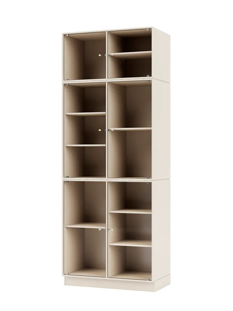 Ripple IV Vitrineskab, inkl. sokkel fra Montana