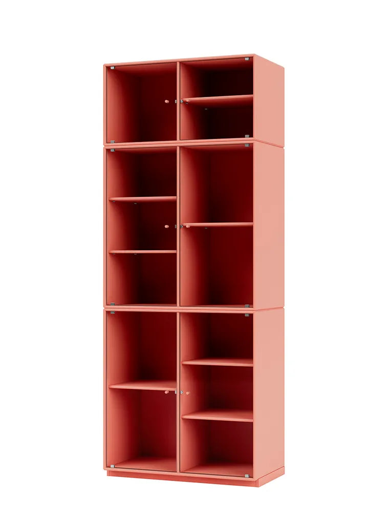 Ripple IV Vitrineskab, inkl. sokkel fra Montana