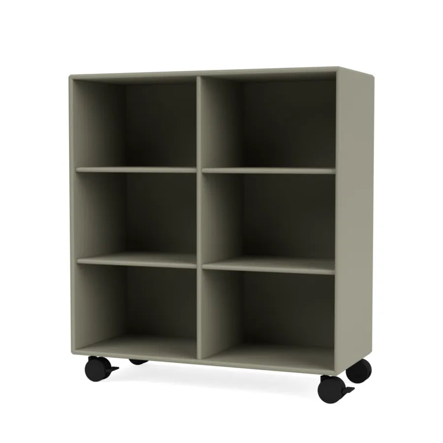 1113 reol inkl. hjul fra Montana