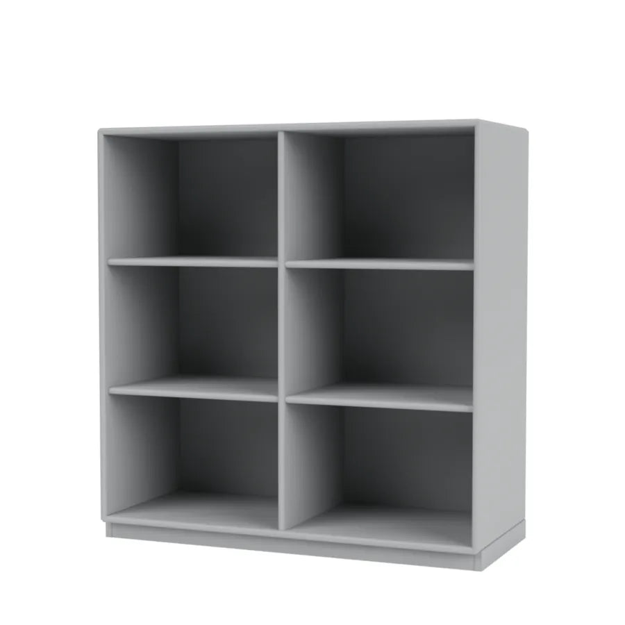 1113 reol inkl. sokkel fra Montana