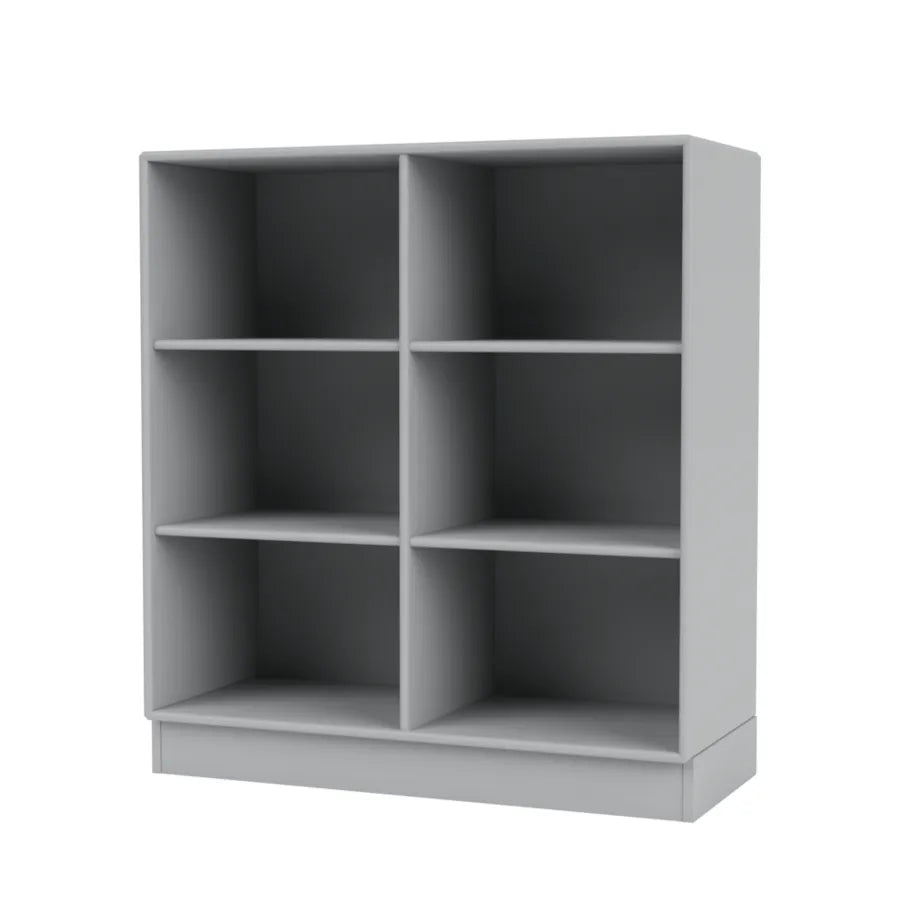 1113 reol inkl. sokkel fra Montana